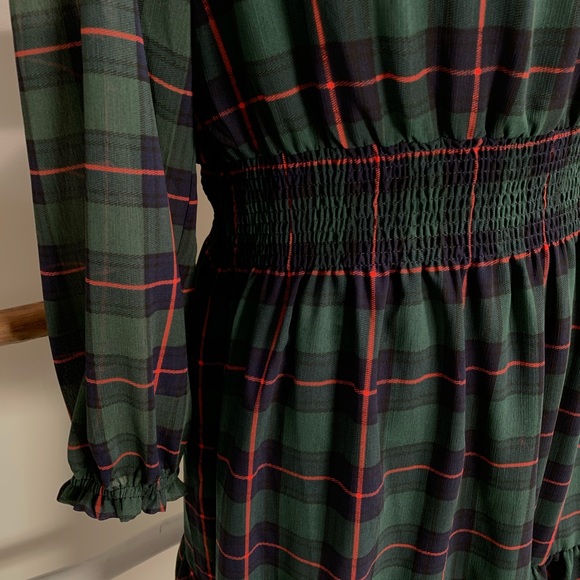 J.Crew Plaid Ruffled Dress, Large Petite, Green Chiffon, Cinched Waist - Picture 7 of 9